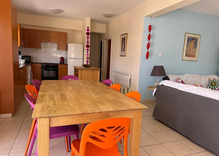 Sunset Agia Thekla Villa *