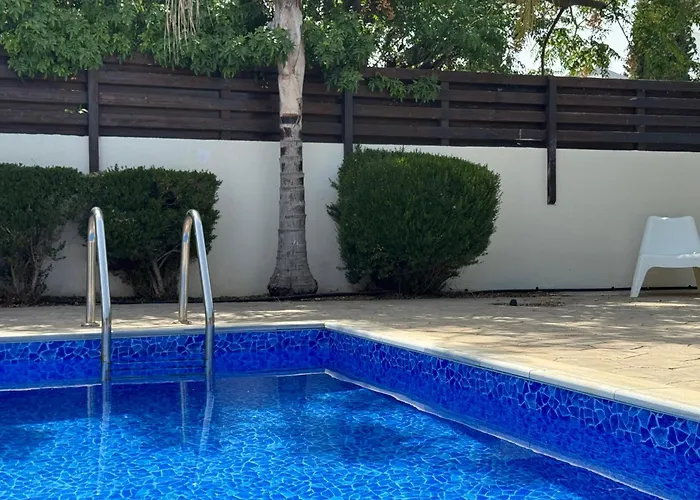 Sunset Agia Thekla Villa *