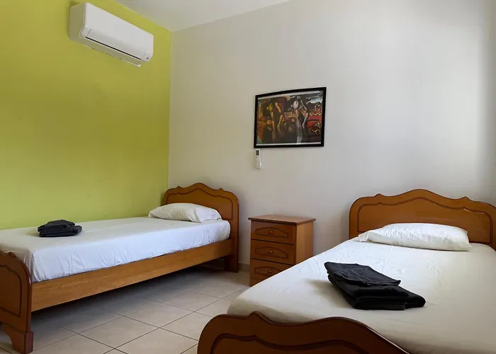 ヴィラ Sunset Agia Thekla アヤナパ